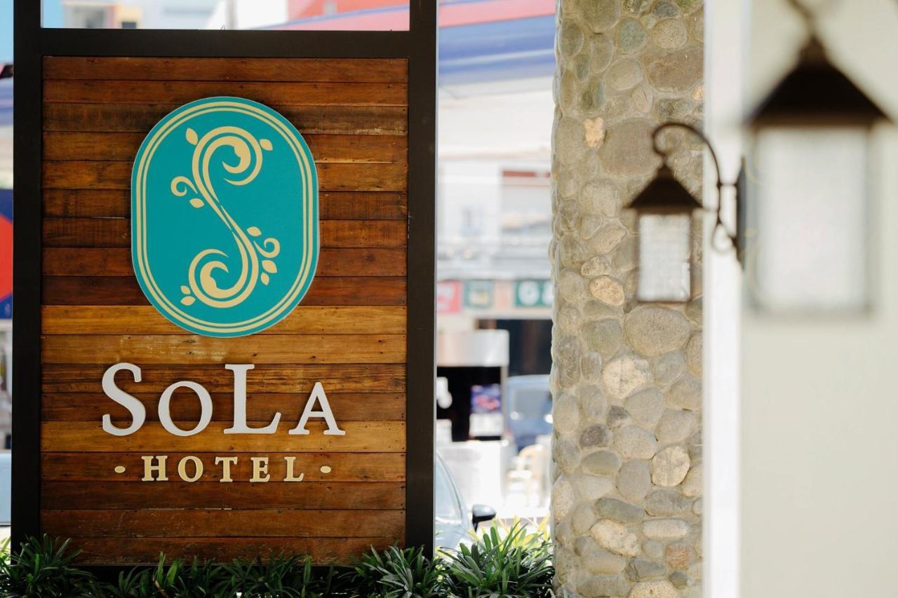 Sola Hotel Laoag Eksteriør billede